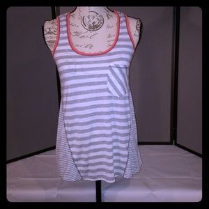 Rewind Tank Top Size Medium